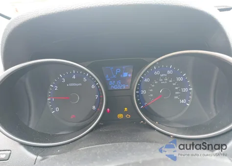 2010 Hyundai Tucson Gls z USA, uszkodzony, nr VIN KM8JT3AC2AU077481